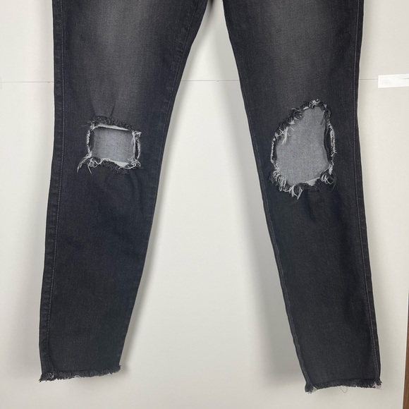 Vibrant Raw Hem distressed Black Washed Jeans Size 15 - Picture 5 of 10